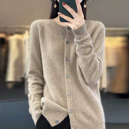 Zachte Gebreide Cardigan met Knopen voor Vrouwen